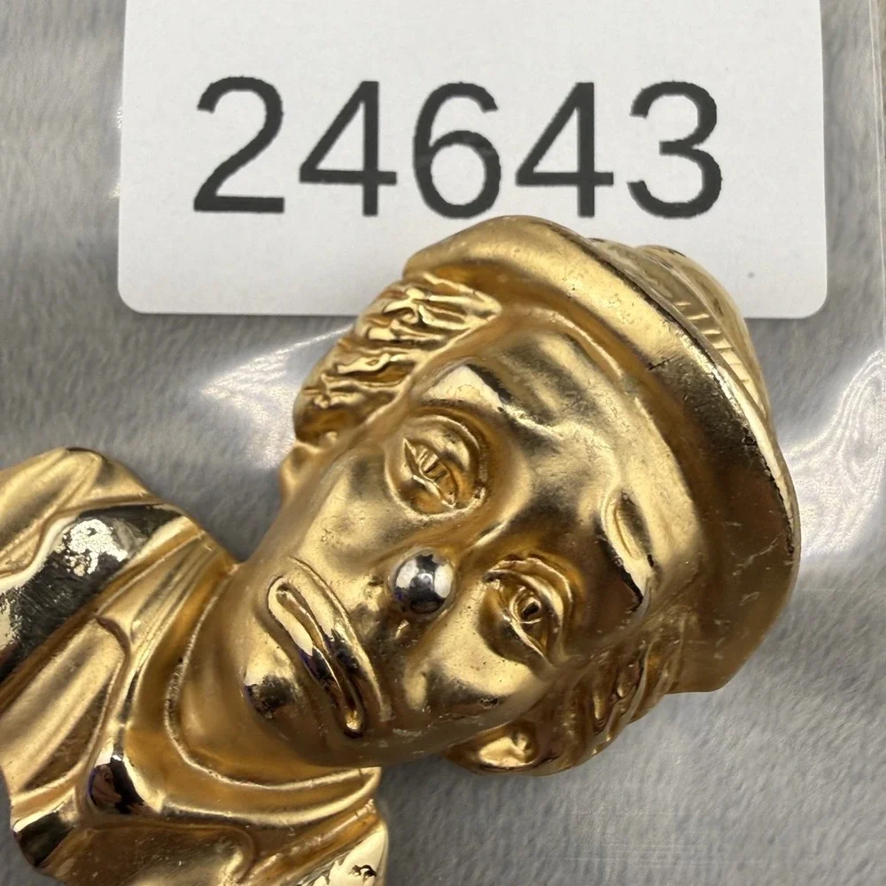 Vintage Estate Brooch Gold Tone Creepy Sad Clown 3D Figural 2in